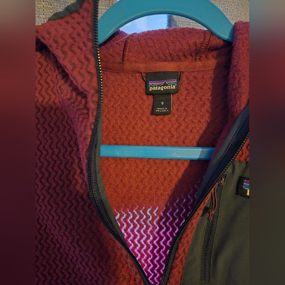Patagonia R1 Air Full Zip Hoody - Picture 3 of 7